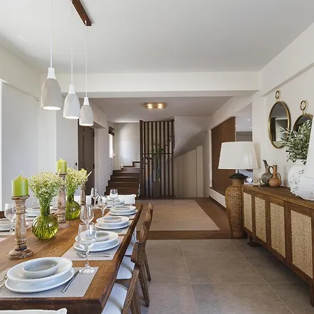 Rizes Luxury Maroulás